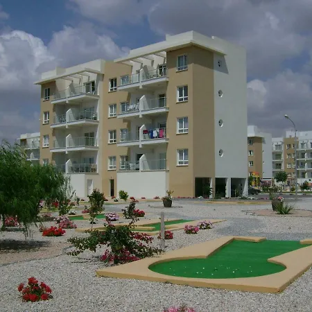 Daire Caesar Apartment, Iskele *